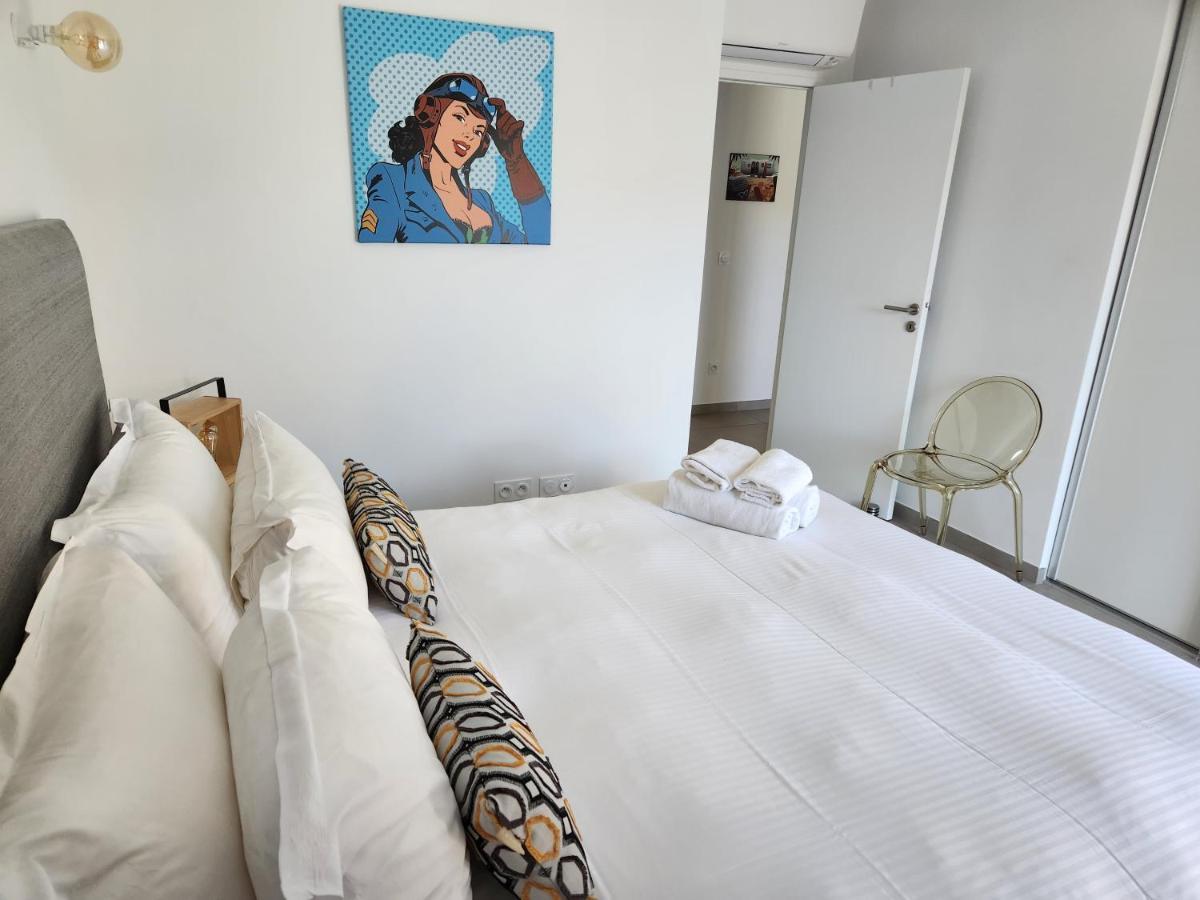 Villa Home Holiday A Cala Rossa Lecci Buitenkant foto