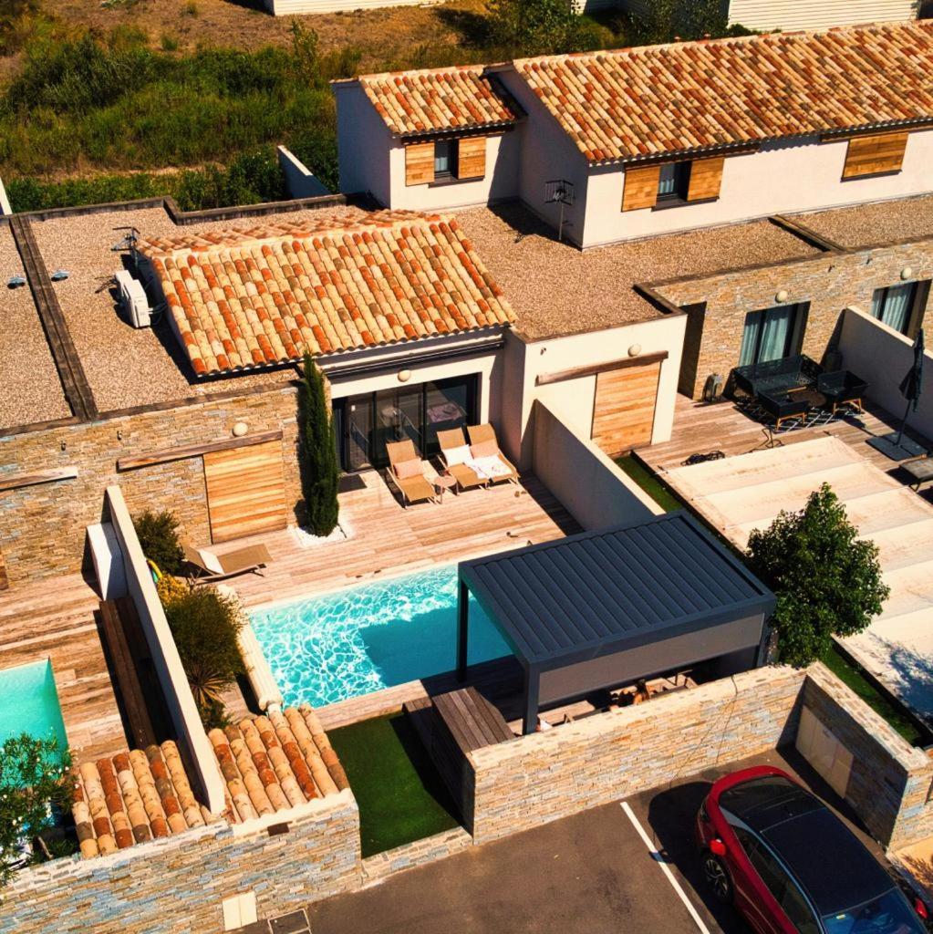 Villa Home Holiday A Cala Rossa Lecci Buitenkant foto