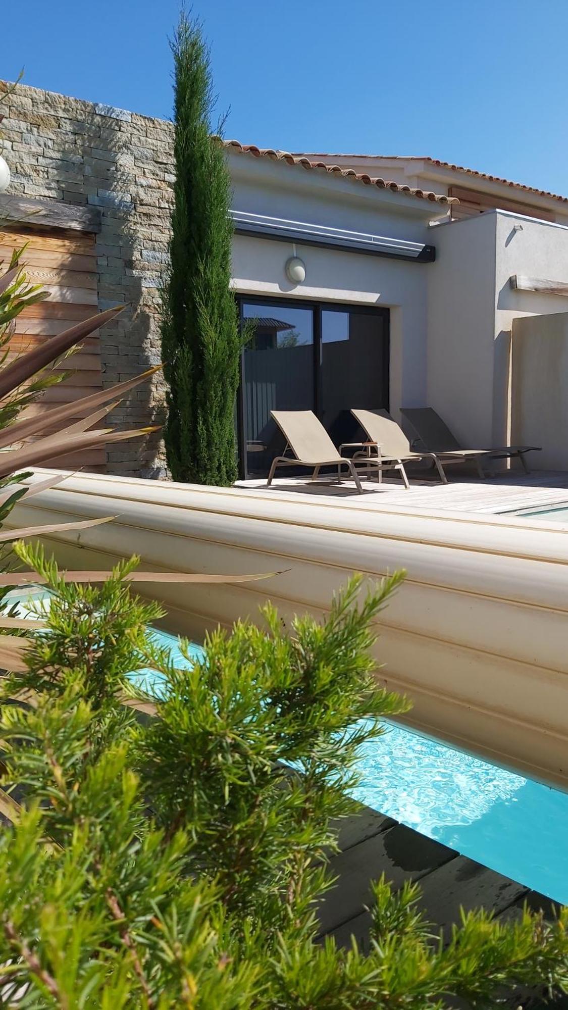 Villa Home Holiday A Cala Rossa Lecci Buitenkant foto