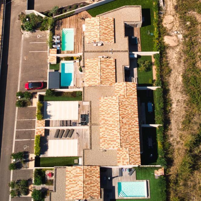 Villa Home Holiday A Cala Rossa Lecci Buitenkant foto